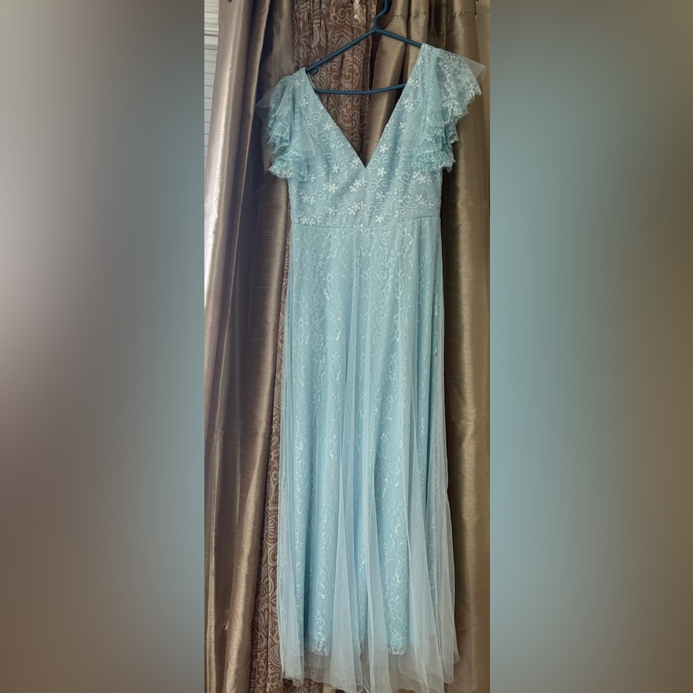 XL Lace Baby Blue Maxi Dress